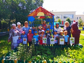 По экологическому образованию